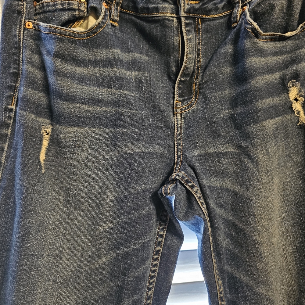 Calvin Klein Women’s Medium Blue Distressed Skinny Jeans - Picture 4 of 7